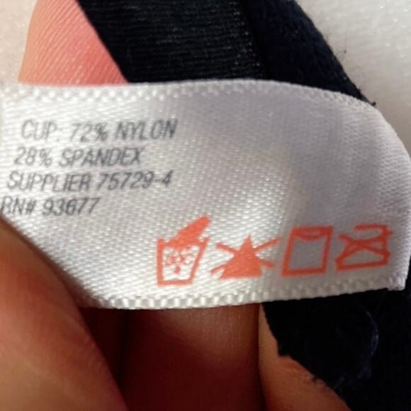 Flirtitude, Size Large, Black Floral Bralette, V-Neck, Strappy Back, Pullover - Picture 5 of 6